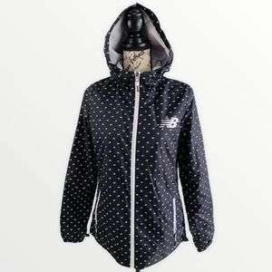 New balance women's small windbreaker